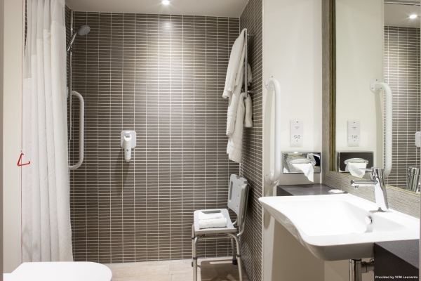 Holiday Inn LINCOLN